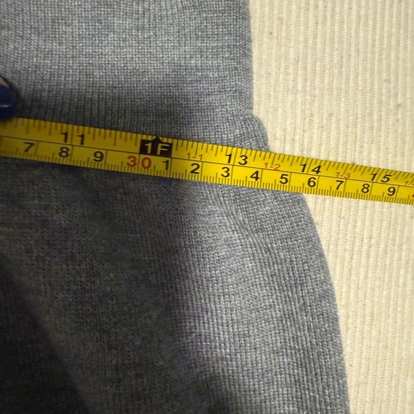 Gray Cropped Sweater and Pant Set Medium - Picture 5 of 12